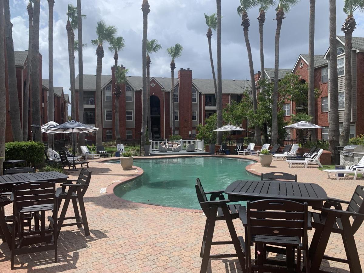 Spacious 2Br&2Ba Med Center Apt, Free Parking&Shuttle Houston Exteriér fotografie